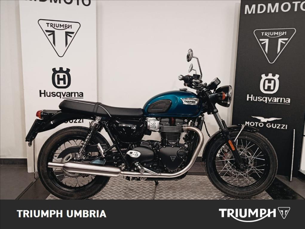 TRIUMPH Bonneville 900 T100 Chrome Edition