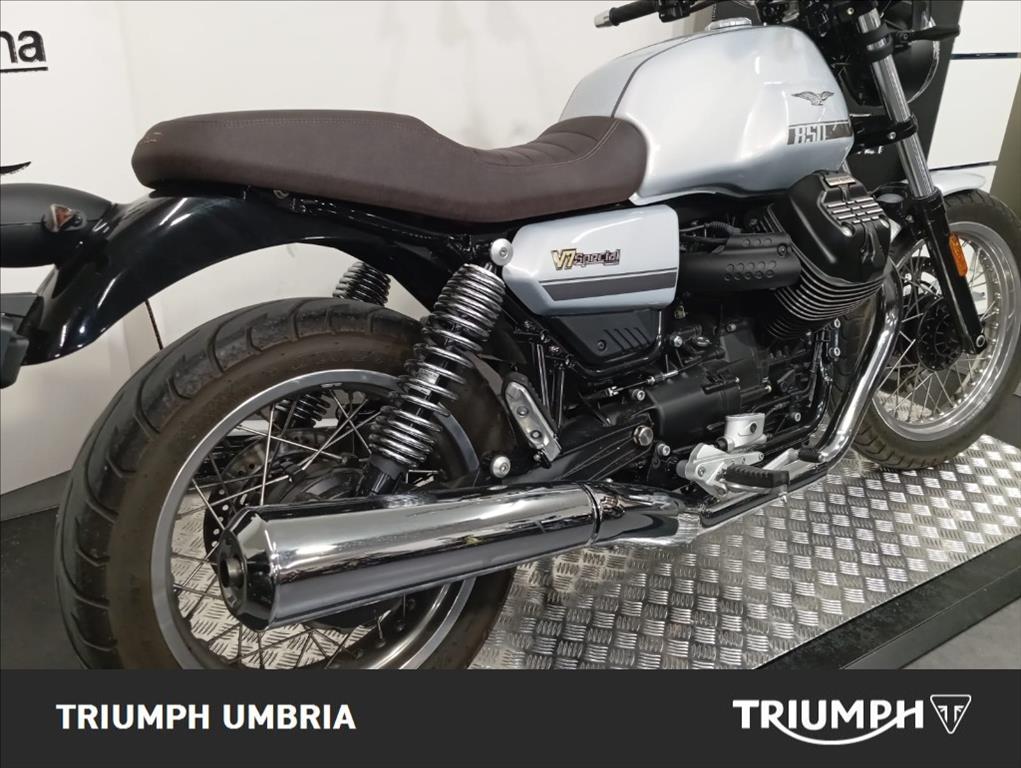 MOTO GUZZI V7 850 Stone Special Abs